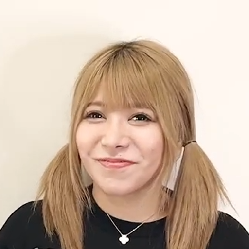 芹野莉奈さん